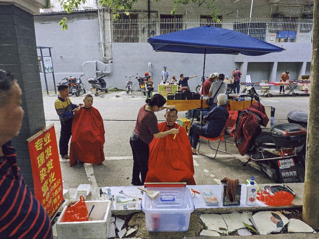 小时候东郊场游泳池旧址,如今成为了市民公园以及市民活动的重要场所