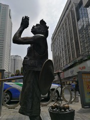 1000038419