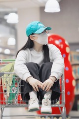 001