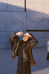 001