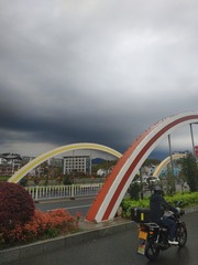 1890823
