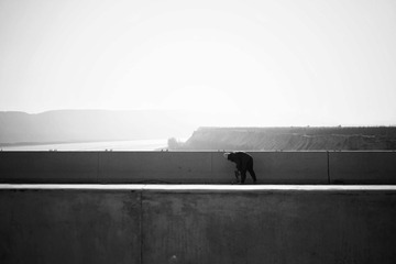 001