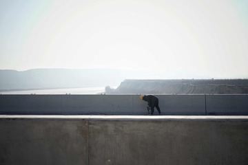001