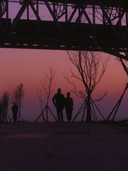 001