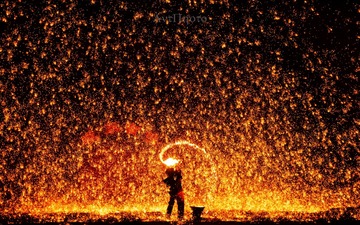 打树花