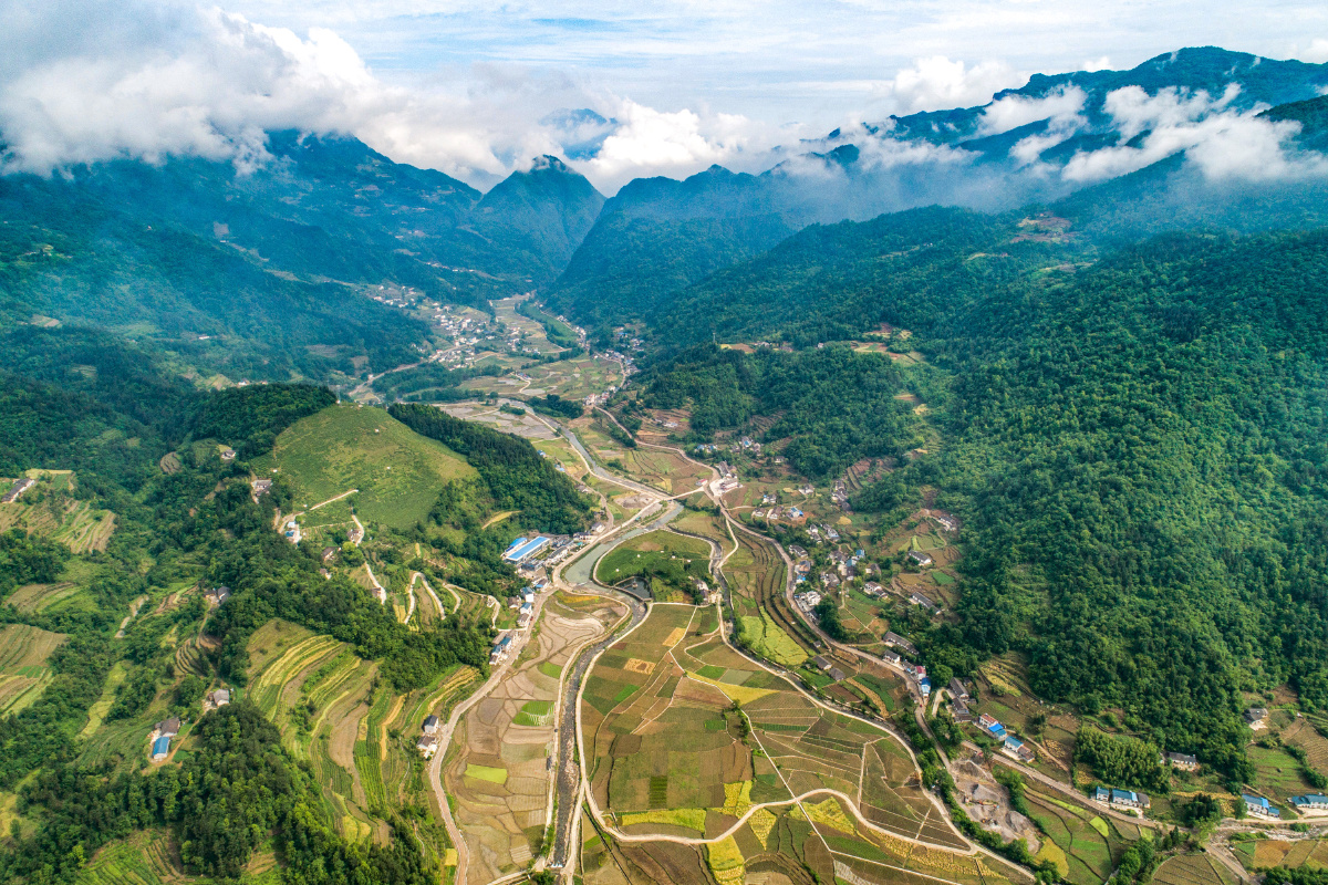 圣天农庄田园美20195于湖北宜昌秭归县九畹溪镇石柱土家族村王罡摄