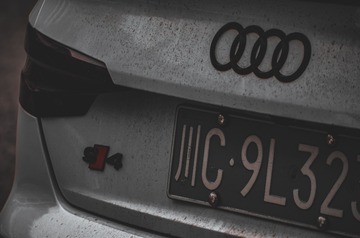 1000294186