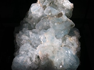 181710
