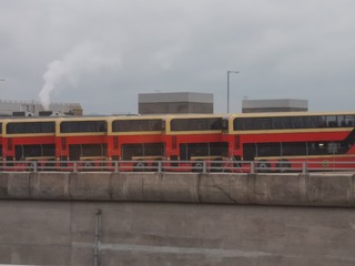 886497