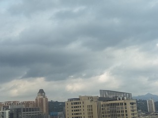 397025