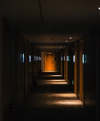 1000039218