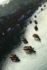 沱江船