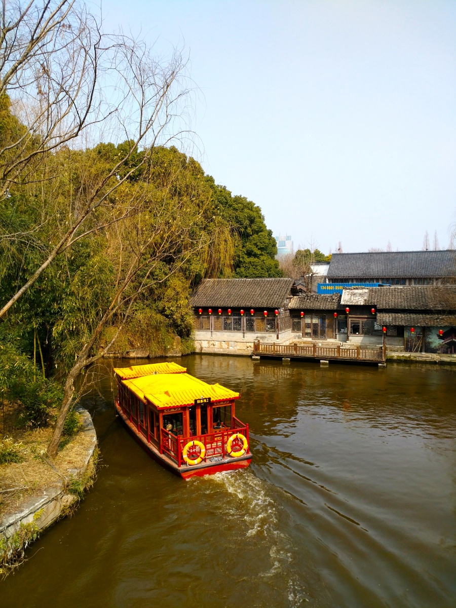 水街狗年初二白鹭洲