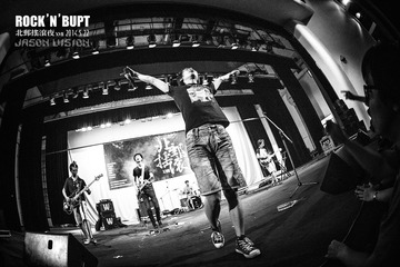 20140522北邮摇滚夜4956zuizhonglogoxiao