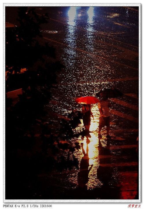 雨中即景<br />
