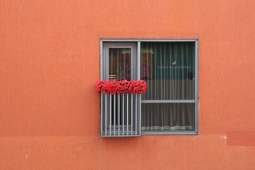 1000106279