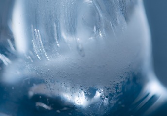 1008502