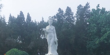 1468582