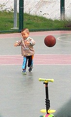 105498