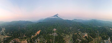 海南五指山水满乡