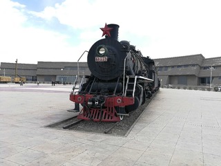 36990