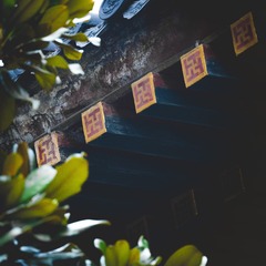 001