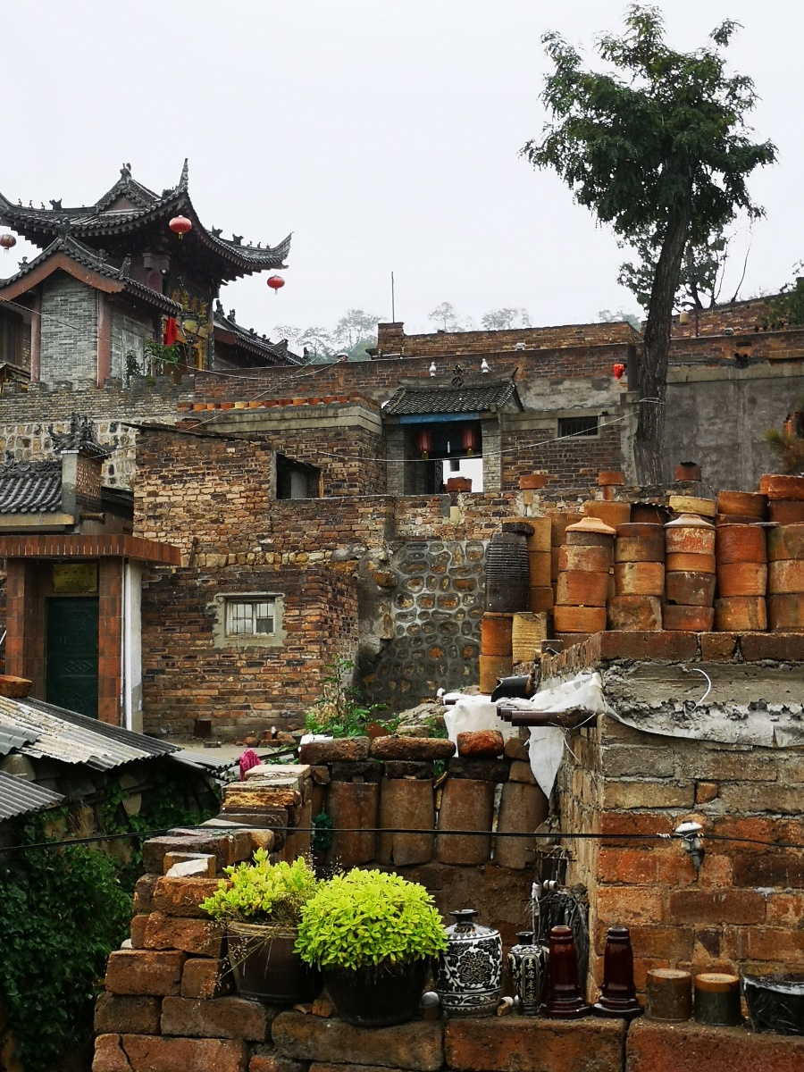 陈炉古镇,离大西安车程不到两个时辰,却是宋代六大名窑之耀州窑一息尚