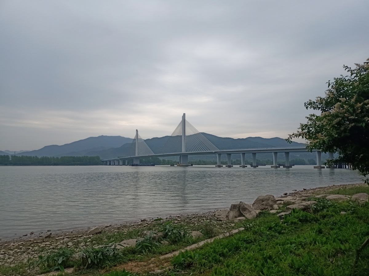 富阳印象之三富春江大桥