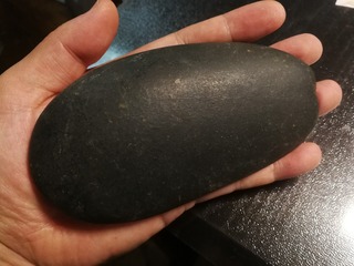 863