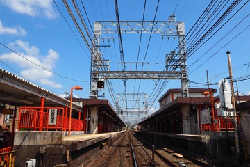 001