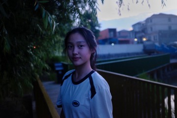 001