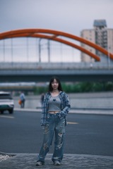 001