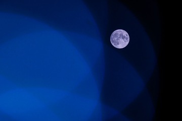 583276