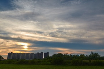 664130