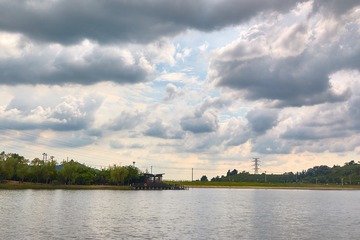 747009