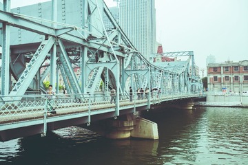 _LZY4730