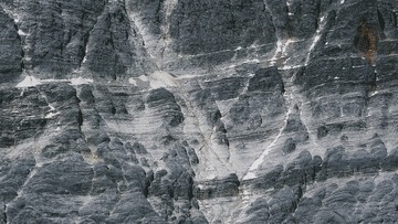 B96C3527-30CA-4175-B845-87B692F1AF67/L0/001