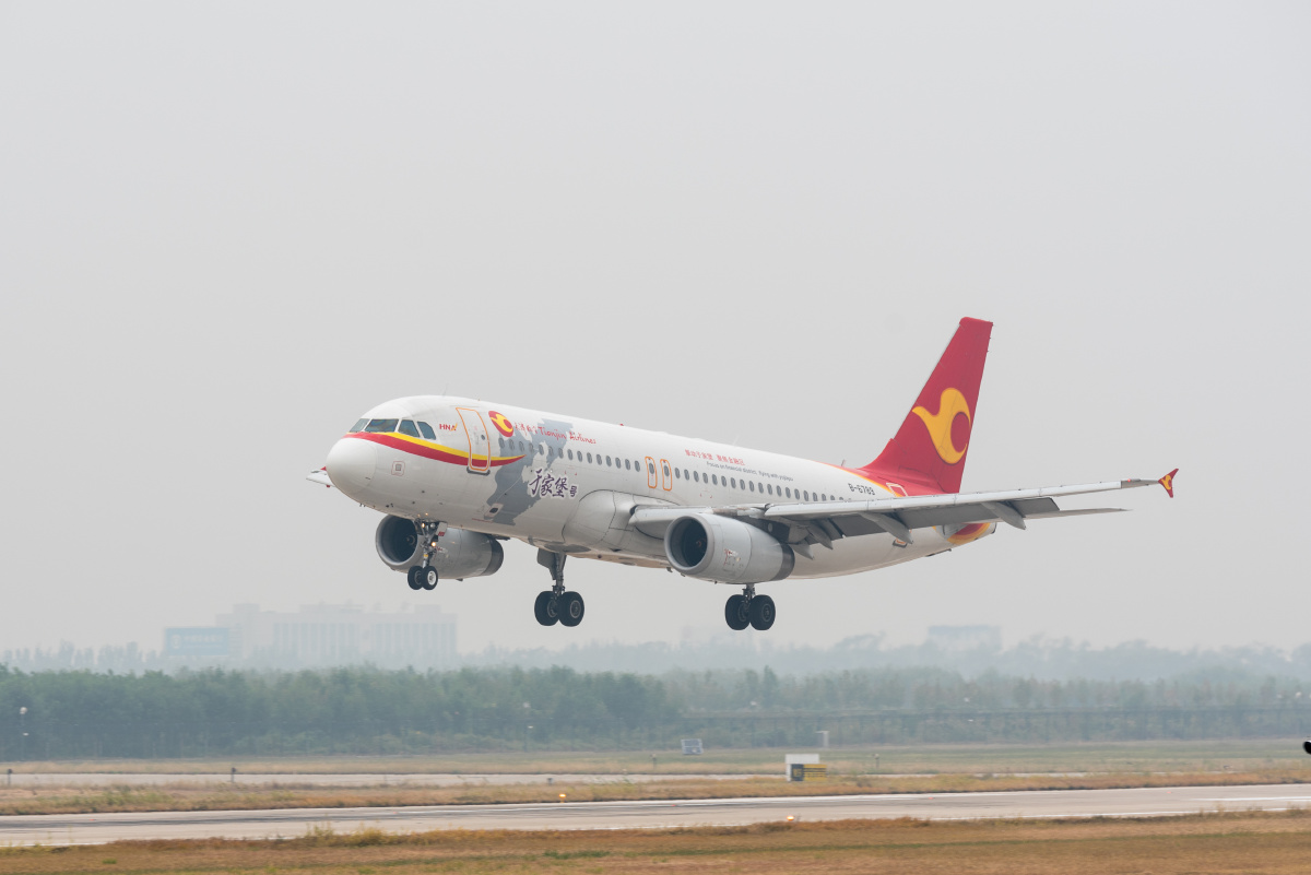 飞机中的另类彩色涂装