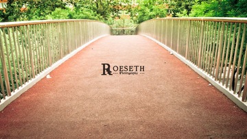 Footbridge,Footprint.