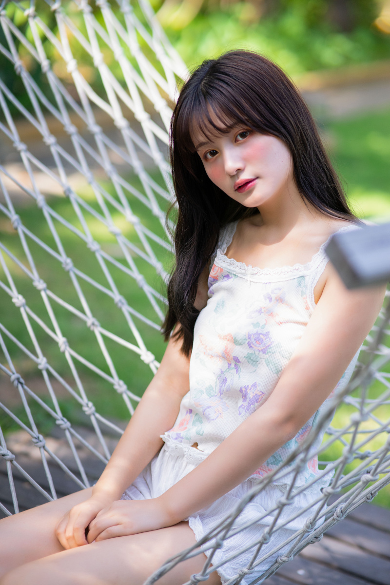 少女的曼妙午后