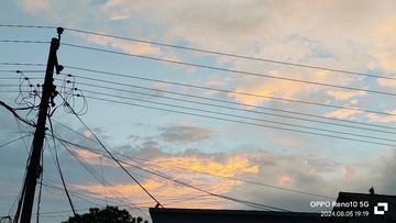 1000064983