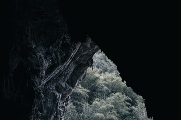 EF6C7D0F-8799-487B-8147-F1E67DD59924/L0/001