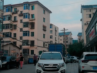 590643