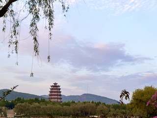 001