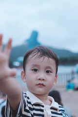 1000010987