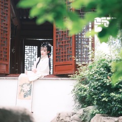 001