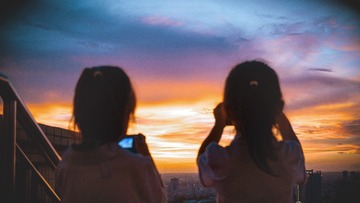 001