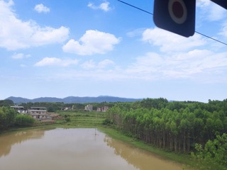 464673
