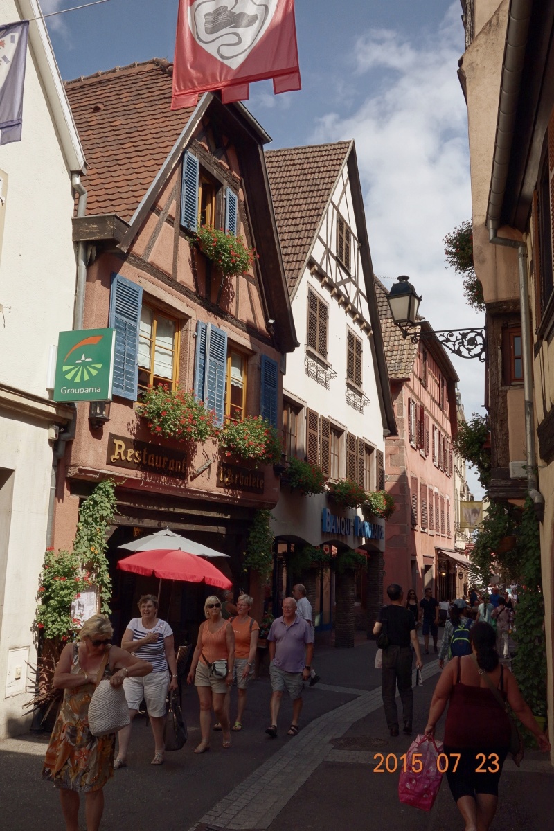 法国科尔马小镇城堡街景