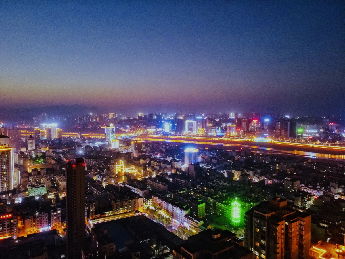 安康市井夜景路灯夜景航拍